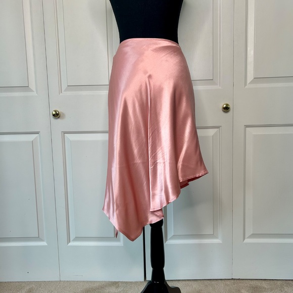 Le Chateau Satin Pink Asymmetrical Skirt in Size 5 (Fits Like Size 8) - Picture 2 of 5